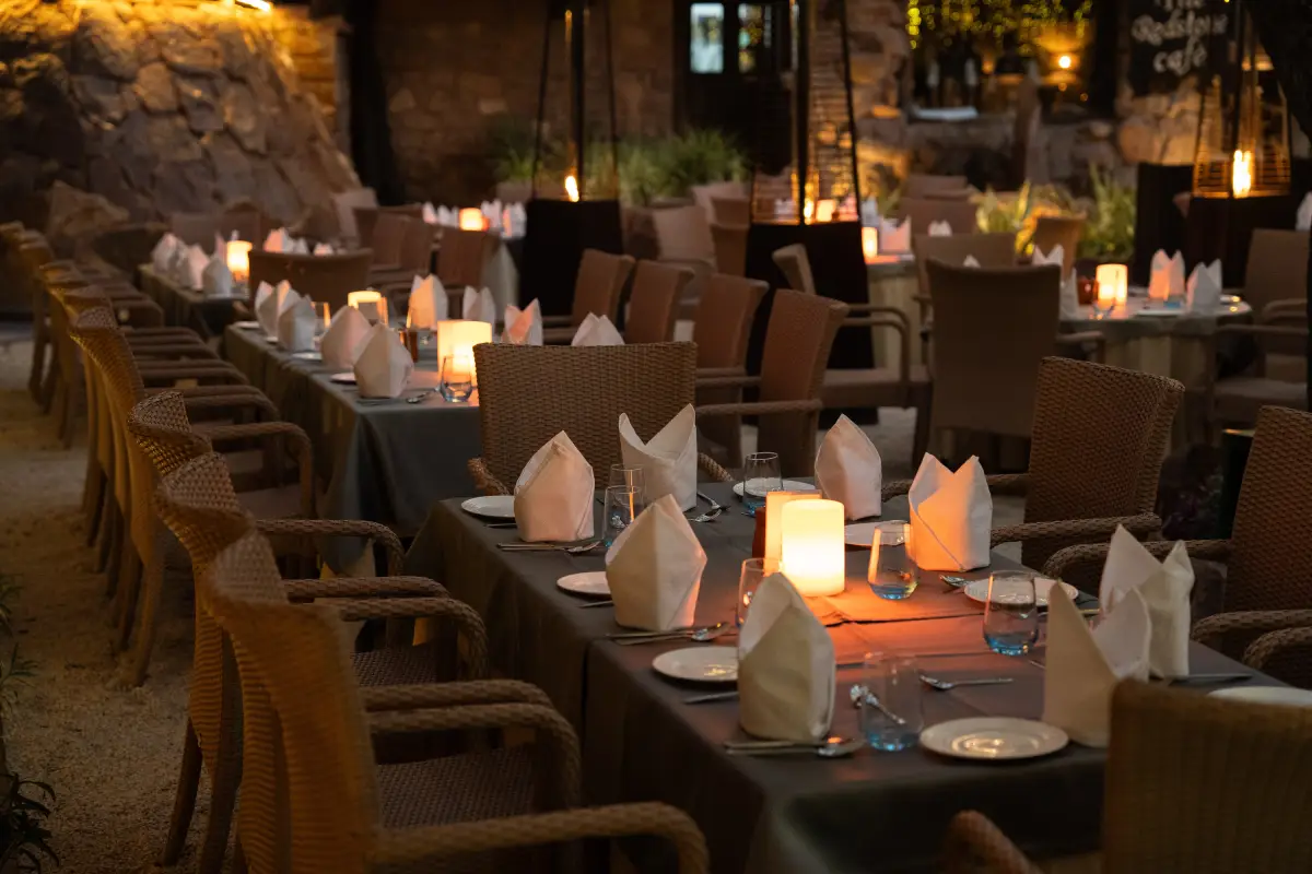 On The Rocks dining ambience
