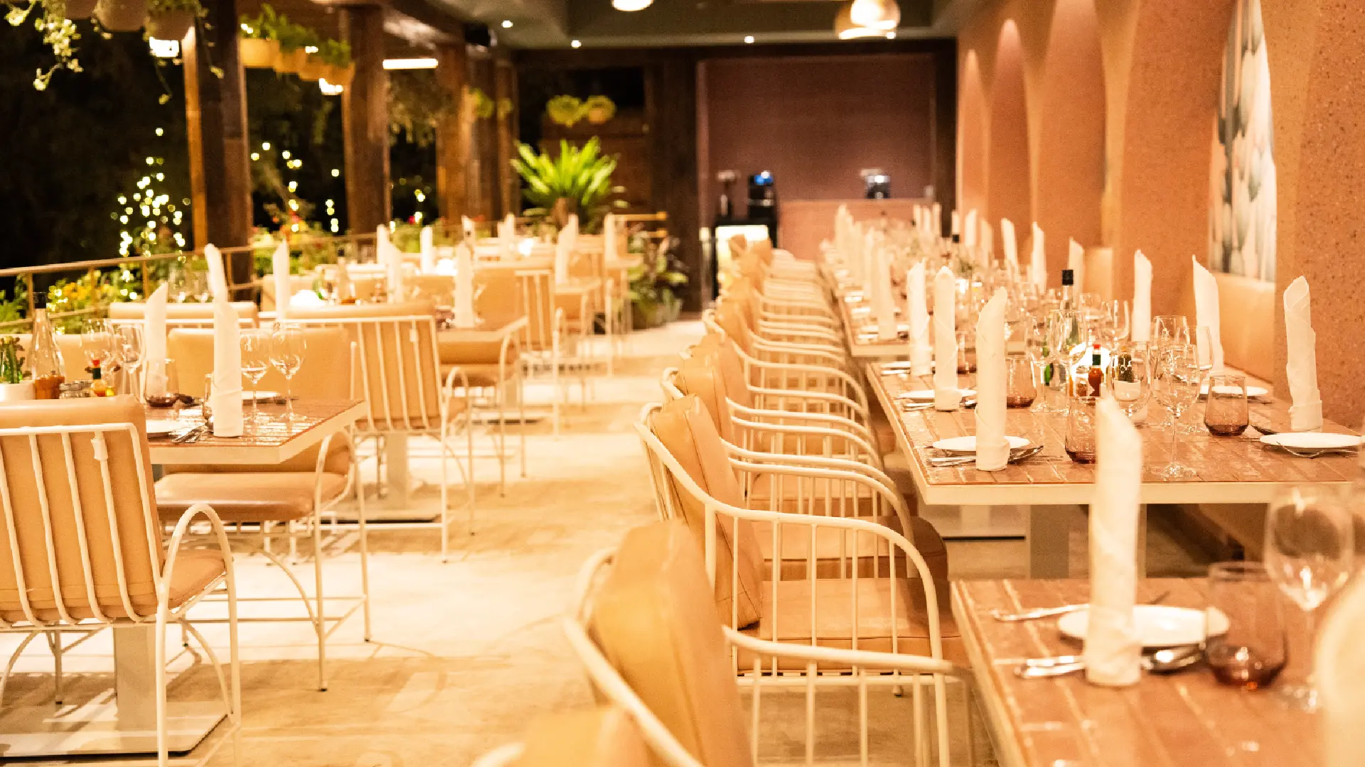 Dining Banner